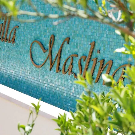Vila Maslina *